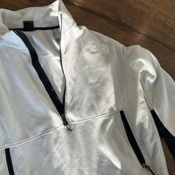 North face quarter zip fleece - Picture 1 of 8